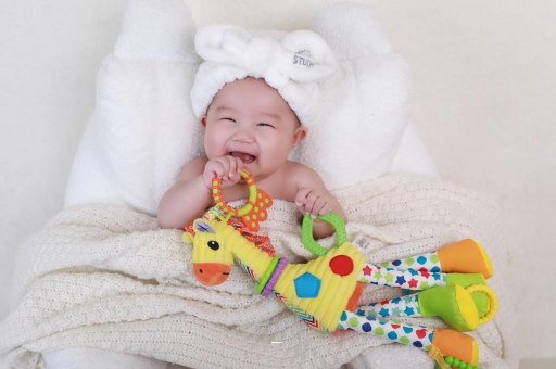 广州代怀试管生子六个月宝宝突然发烧