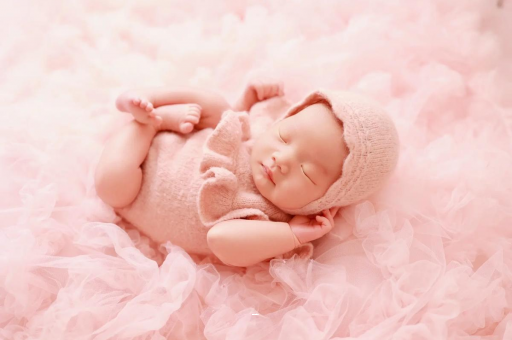 广州代怀试管生子宝宝下巴后缩